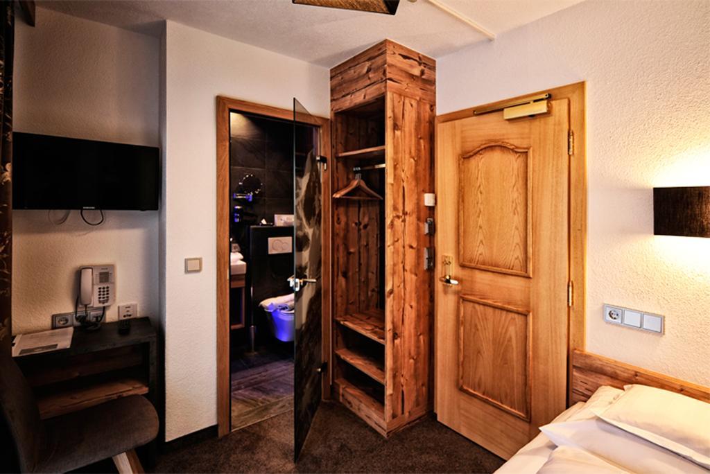 Hotel Fatlar Ischgl Exterior foto